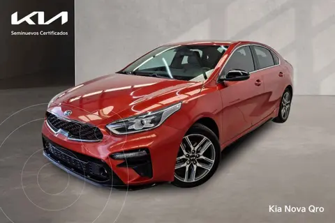 Kia Forte Sedan GT Line usado (2021) color Naranja precio $318,000
