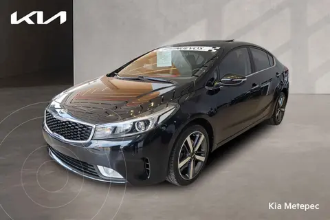 Kia Forte Sedan SX Aut usado (2018) color Negro precio $245,000