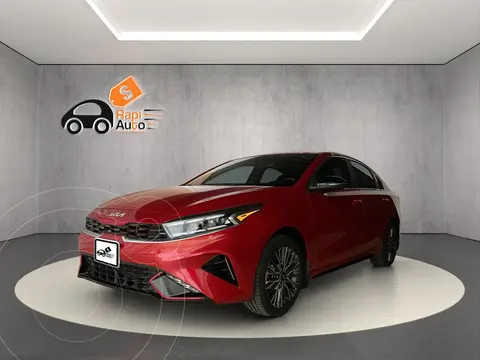 Kia Forte Sedan 2.0L GT Line Aut usado (2023) color Rojo financiado en mensualidades(enganche $79,856 mensualidades desde $8,289)