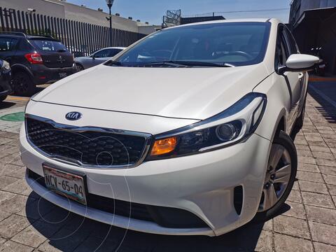 Kia Forte Sedan LX usado (2018) color Blanco precio $255,000
