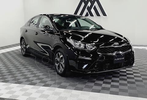 Kia Forte Sedan EX Aut usado (2020) color Negro precio $369,900