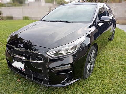 foto Kia Forte Sedán EX Aut usado (2019) color Negro precio $270,000