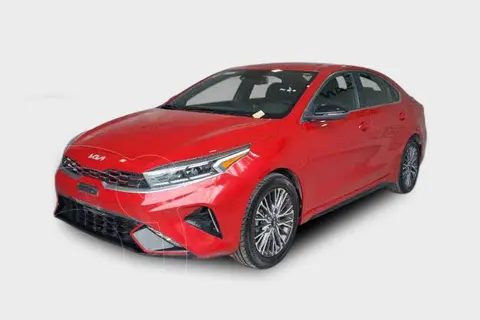 Kia Forte Sedan 2.0L GT Line Aut usado (2022) color Rojo precio $336,000