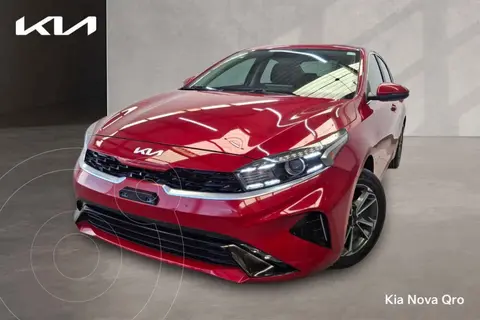 Kia Forte Sedan 2.0L EX Aut usado (2023) color Rojo financiado en mensualidades(enganche $92,650 mensualidades desde $7,953)