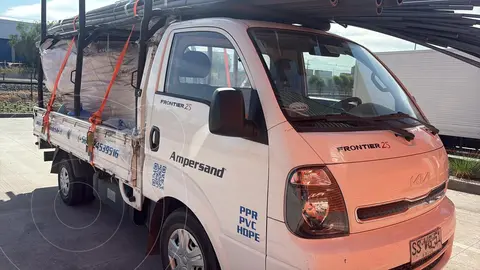 Kia Frontier 2.5L usado (2023) color Blanco precio $18.500.000