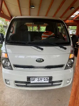 Kia Frontier 2.5L Pickup usado (2017) color Blanco precio $13.900.000