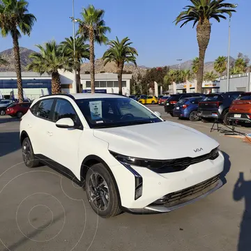 Kia K3 Cross 1.6L EX usado (2025) color Blanco precio $16.390.000