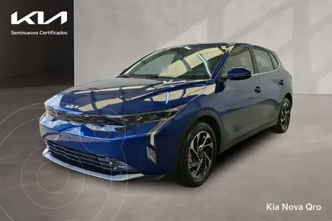 Kia K3 Hatchback EX Pack usado (2025) color Azul financiado en mensualidades(enganche $107,638 mensualidades desde $9,240)