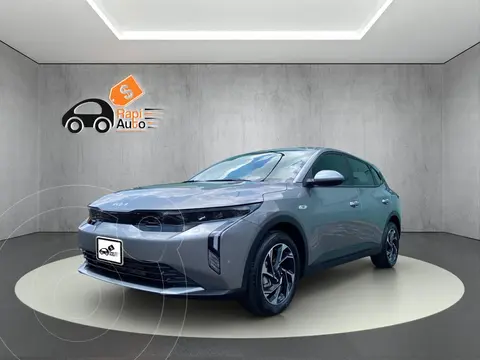 Kia K3 Hatchback EX Aut usado (2025) color Gris financiado en mensualidades(enganche $77,594 mensualidades desde $10,728)
