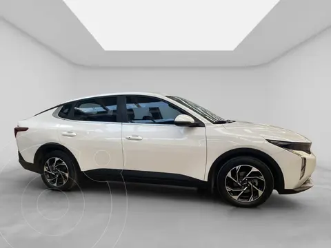 Kia K3 EX Pack Aut usado (2024) color Blanco financiado en mensualidades(enganche $73,700 mensualidades desde $8,964)