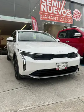 Kia K3 EX Pack Aut usado (2024) color Blanco precio $315,000
