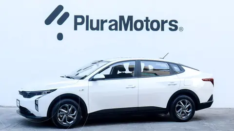Kia K3 LX Aut usado (2024) color Blanco precio $289,000