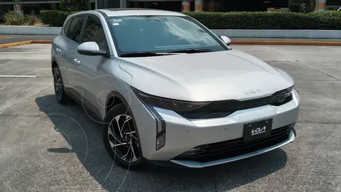 Kia K3 EX Pack Aut usado (2025) color Gris precio $379,800