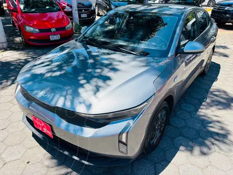 Kia K3 L usado (2024) color Gris financiado en mensualidades(enganche $69,069 mensualidades desde $6,135)