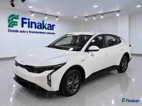 Kia K3 LX Aut usado (2026) color Blanco precio $319,000