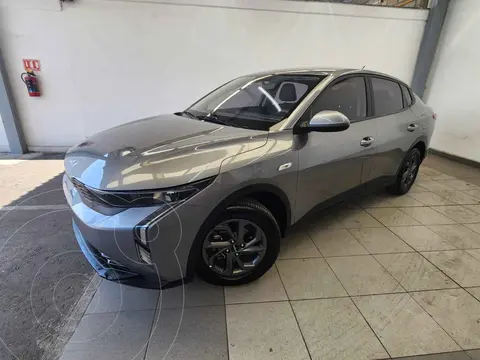 Kia K3 LX Aut usado (2024) color Gris financiado en mensualidades(enganche $92,378 mensualidades desde $7,930)