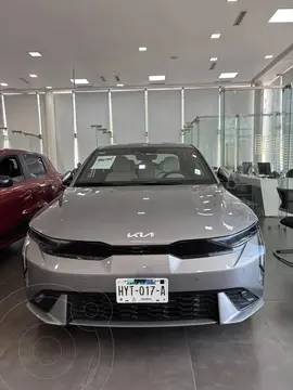 Kia K3 GT Line usado (2024) color Gris precio $447,400