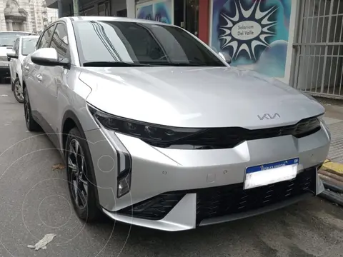 KIA K4 Sedan GT-Line usado (2025) color Gris precio $35.900.000