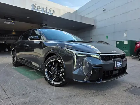 Kia K4 Sedan GT Line Turbo Aut usado (2025) color Negro financiado en mensualidades(enganche $108,300 mensualidades desde $12,461)