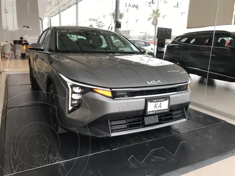 Kia K4 Sedan EX Aut usado (2025) color STEEL GRAY precio $424,000
