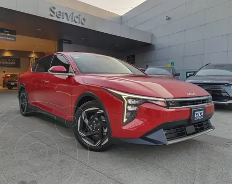 Kia K4 Sedan EX Aut usado (2025) color Rojo precio $425,000