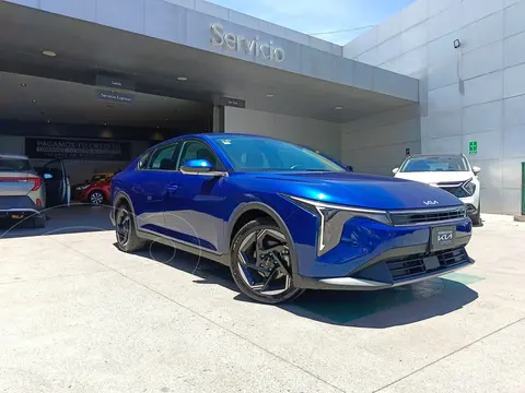 Kia K4 Sedan EX Aut usado (2025) color Azul precio $420,000