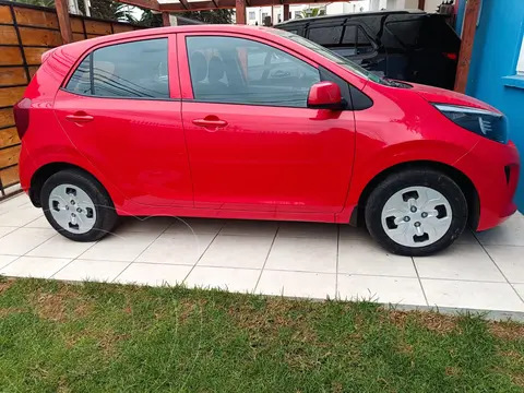 Kia Morning 1.0L LX ABS usado (2020) color Rojo precio $7.900.000