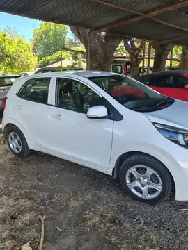 Kia Morning 1.2L EX Full usado (2020) color Blanco precio $6.600.000
