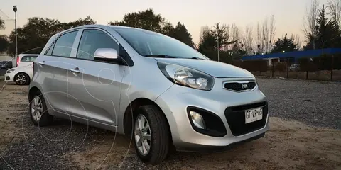 foto Kia Morning EX 1.2L Sport usado (2014) color Gris precio $4.900.000