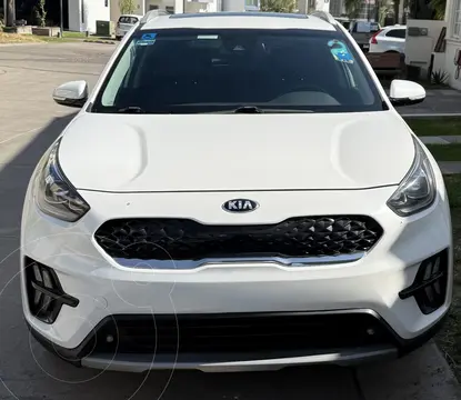 Kia Niro HEV EX usado (2020) color Blanco precio $375,000