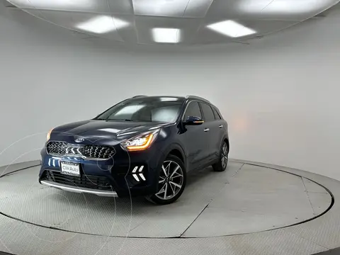 foto Kia Niro HEV EX usado (2020) color DEEP CERULEAN BLUE precio $397,000