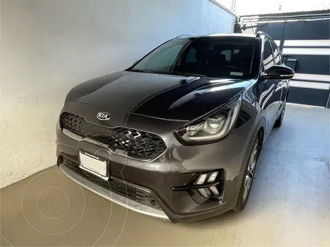 Kia Niro HEV EX usado (2020) color Grafito precio $420,000