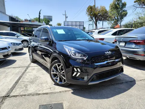 Kia Niro HEV EX usado (2022) color Negro Perla financiado en mensualidades(enganche $119,810 mensualidades desde $11,168)