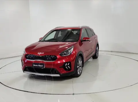 Kia Niro 1.6L EX GDI Full usado (2022) color Rojo financiado en cuotas(pie $3.500.000)