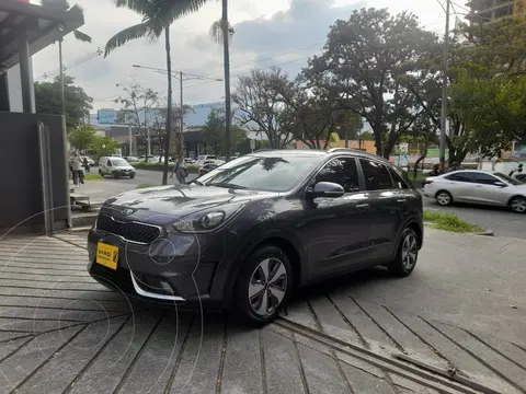 KIA Niro 1.6L Zenith usado (2019) color Gris precio $85.000.000