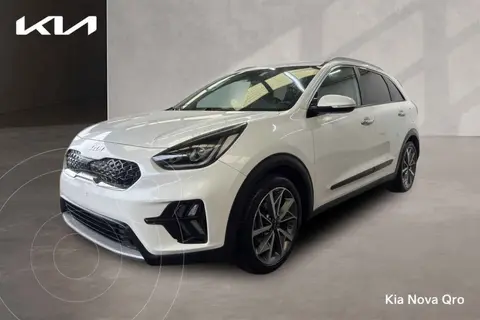 Kia Niro 1.6L EX usado (2022) color Blanco financiado en mensualidades(enganche $109,000 mensualidades desde $9,357)