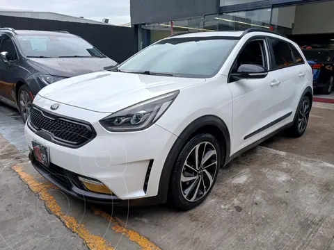 Kia Niro 1.6L GDI EX usado (2018) color Blanco precio $300,000