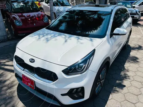 Kia Niro 1.6L GDI EX usado (2021) color Blanco financiado en mensualidades(enganche $90,569 mensualidades desde $8,045)