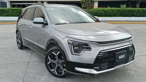 Kia Niro 1.6L EX usado (2023) color Gris financiado en mensualidades(enganche $125,354 mensualidades desde $14,424)