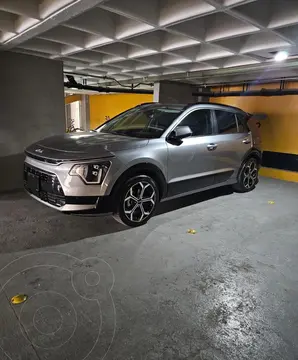 Kia Niro 1.6L GDI EX usado (2023) color Gris precio $510,000