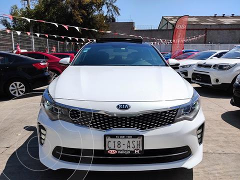 Kia Optima 2.0L Turbo GDI SXL usado (2018) color Blanco Perla precio $328,000