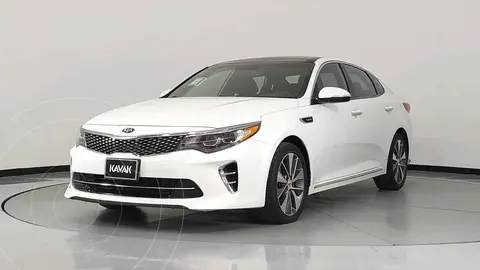 foto Kia Optima 2.0L Turbo GDI SXL usado (2017) color Blanco precio $306,999