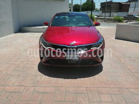foto Kia Optima 2.0L Turbo GDI SXL usado (2020) color Rojo precio $489,900