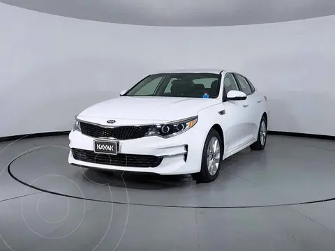 Kia Optima 2.4L GDI LX usado (2017) color Negro precio $264,999