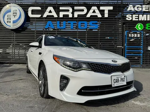 Kia Optima 2.0L Turbo GDI SXL usado (2018) color Blanco precio $289,000