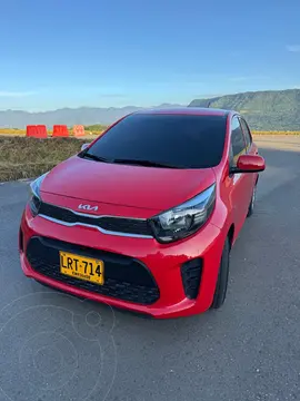 KIA Picanto 1.0L Emotion usado (2024) color Rojo precio $52.000.000