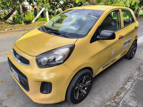 KIA Picanto 1.0L usado (2017) color Verde precio $88.000.000