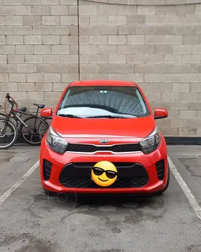 KIA Picanto 1.0L LX usado (2022) color Rojo precio u$s9,800