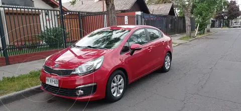 Kia Rio 4 EX 1.4L Full usado (2016) color Rojo precio $6.900.000