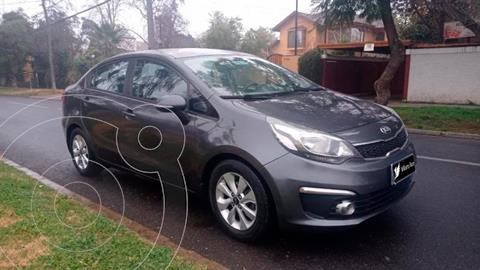 foto Kia Rio 4 1.4L EX Full usado (2016) color Gris precio $9.190.000